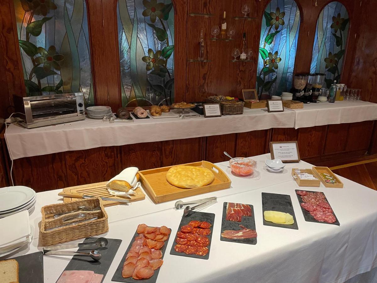 Hotel Montermoso Aranda de Duero Dış mekan fotoğraf