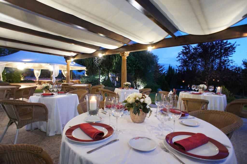 Hotel Montermoso Aranda de Duero Dış mekan fotoğraf